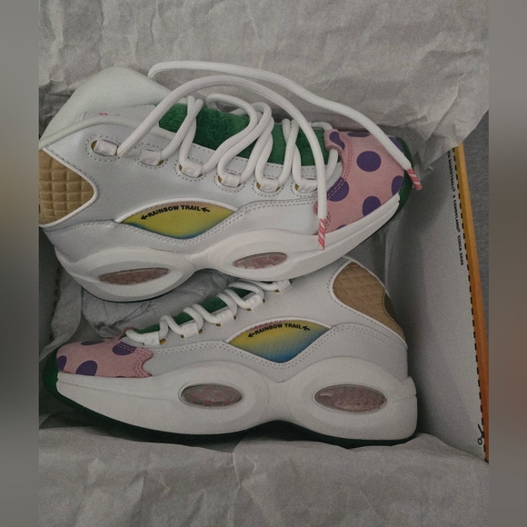 Hasbro X Reebok Women's size 9 Men's size 7.5 Mid Basketball Sneakers! - Picture 8 of 16